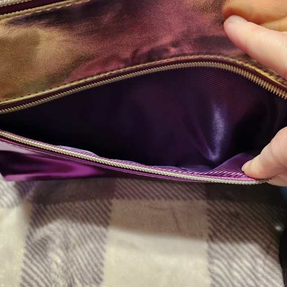 Younique Royalty Cosmetic bag #3 - Picture 6 of 6